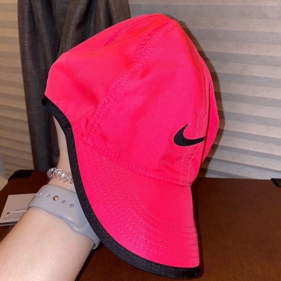 nike dri-fit neon pink hat - Picture 1 of 3